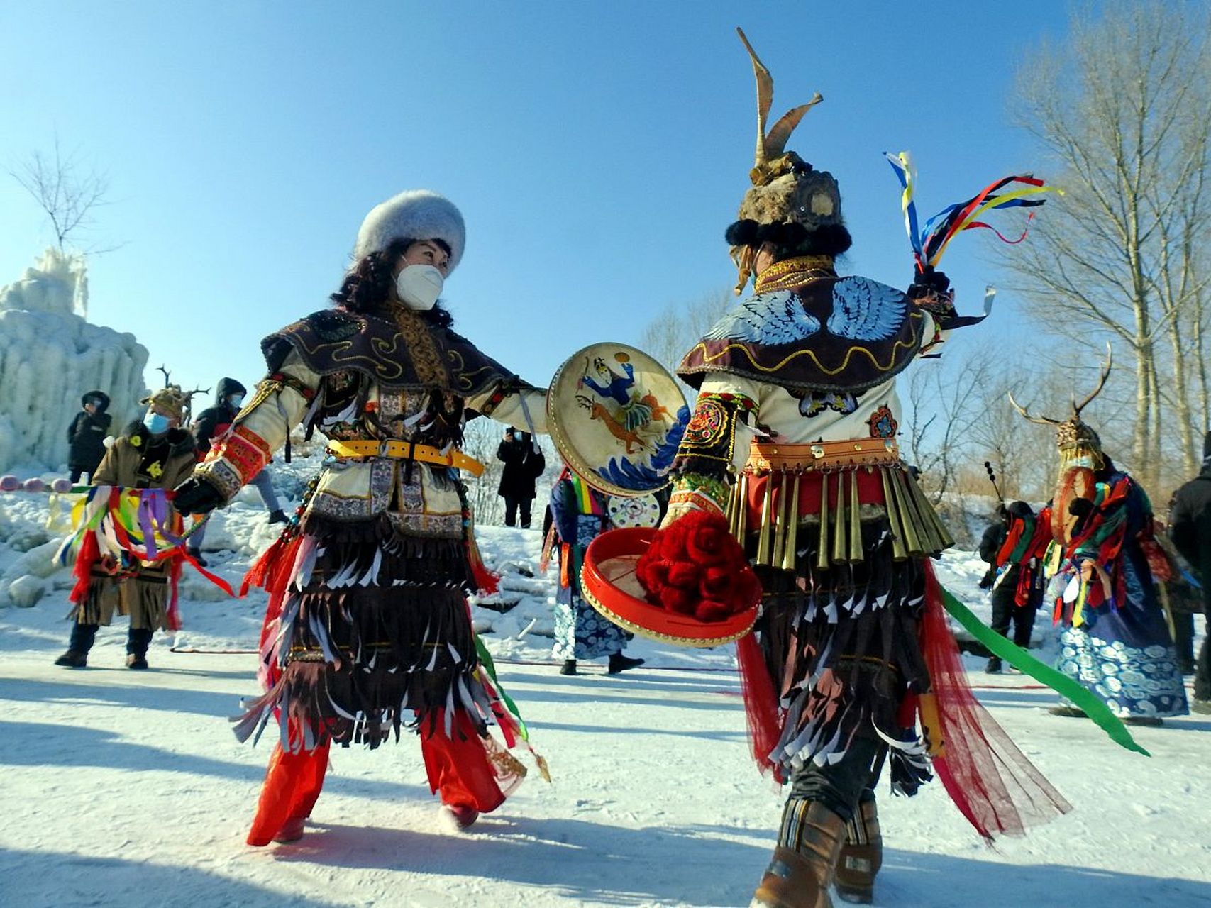 有趣的新年习俗:赫哲族 春节是一年中最快乐的侥靠