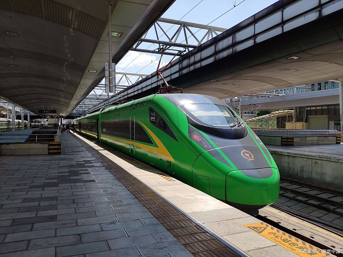 车型归属:属于"复兴号"系列的动力集中式动车组