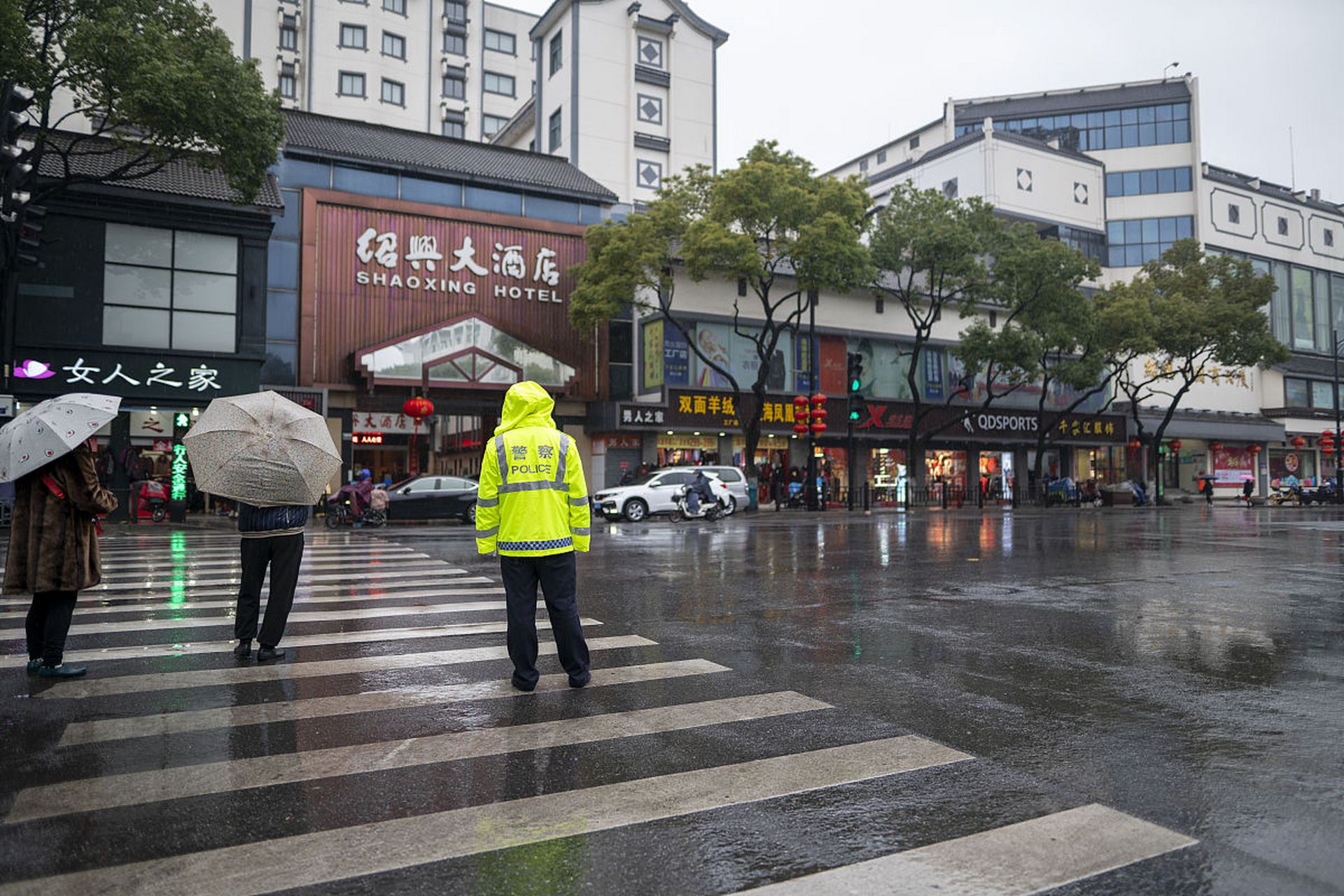 早晨上班路上图片图片