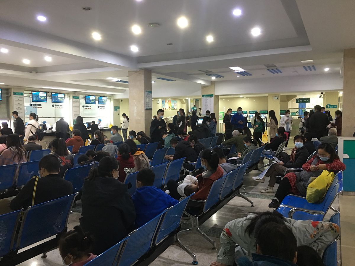 關于北京302醫院、一站式解決您就醫代排隊掛號，讓每個患者輕松看上病的信息