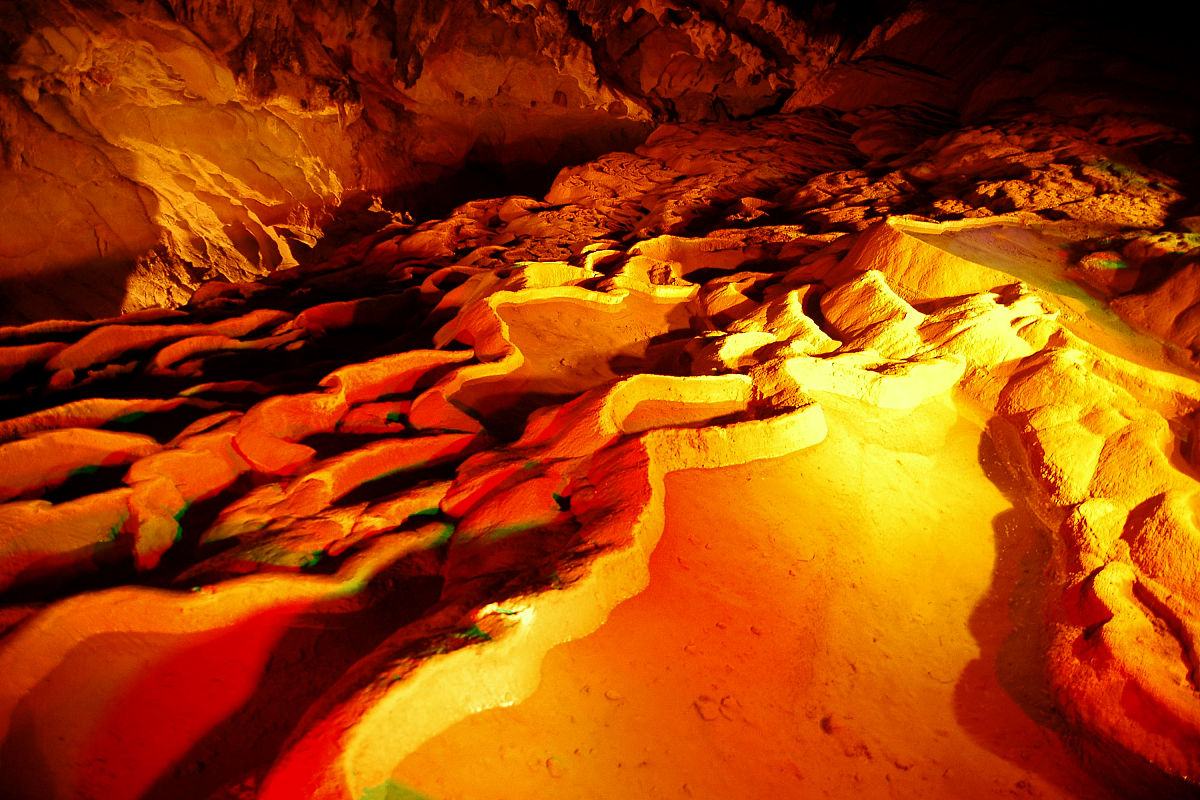 清远连州的地下河,北江上的飞来峡可谓人间美境