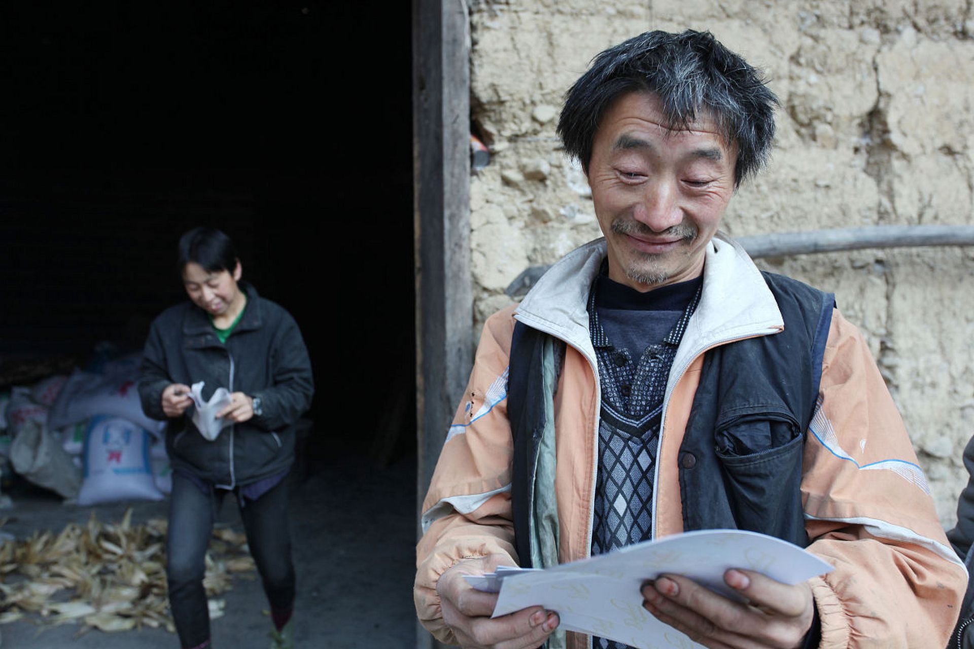 农村大量男光棍问题怎么解决?