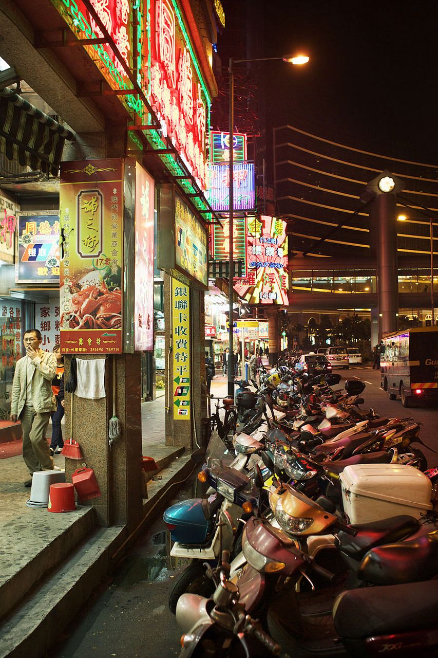 寮步美食城——东莞必去夜市之一.