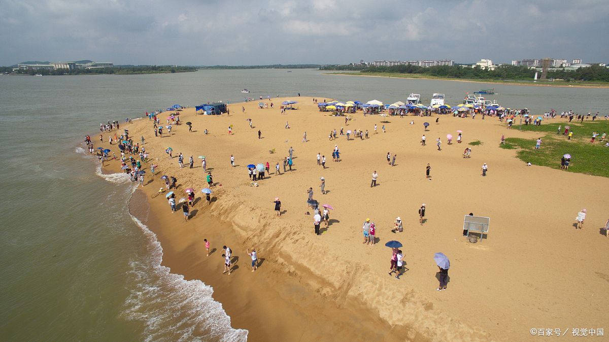 而与之相配的,是岛上独特的"妈祖面",切不可错过!