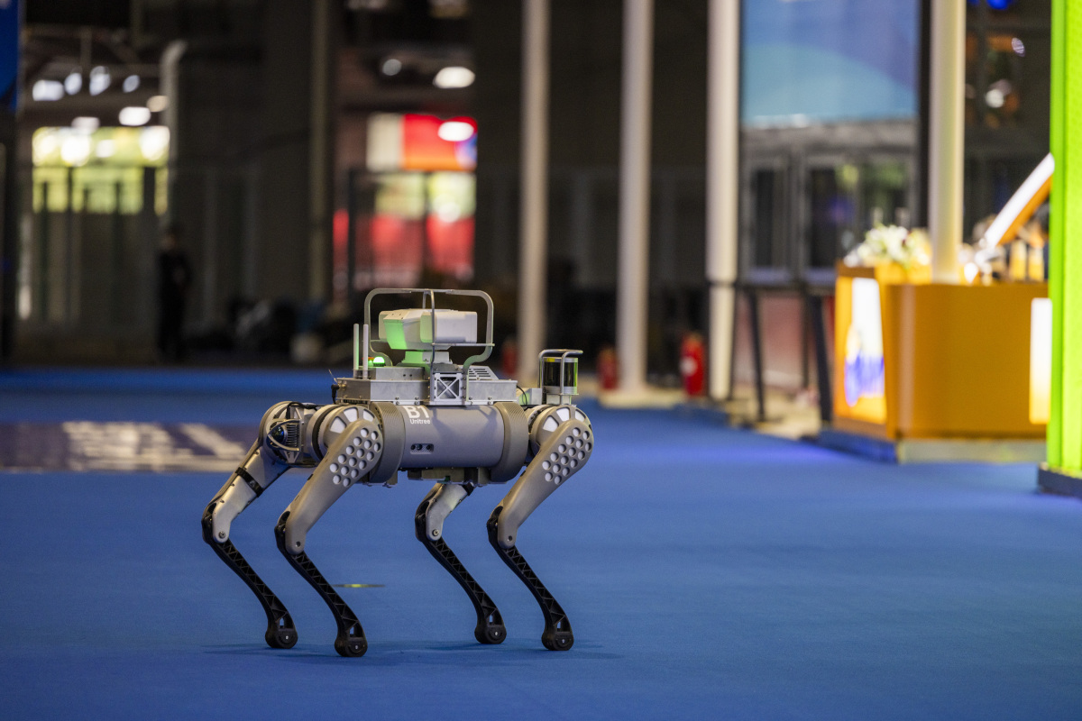 的"机器狗"大军并非传统意义上的军犬,而是一群智能,高效的机器人战士