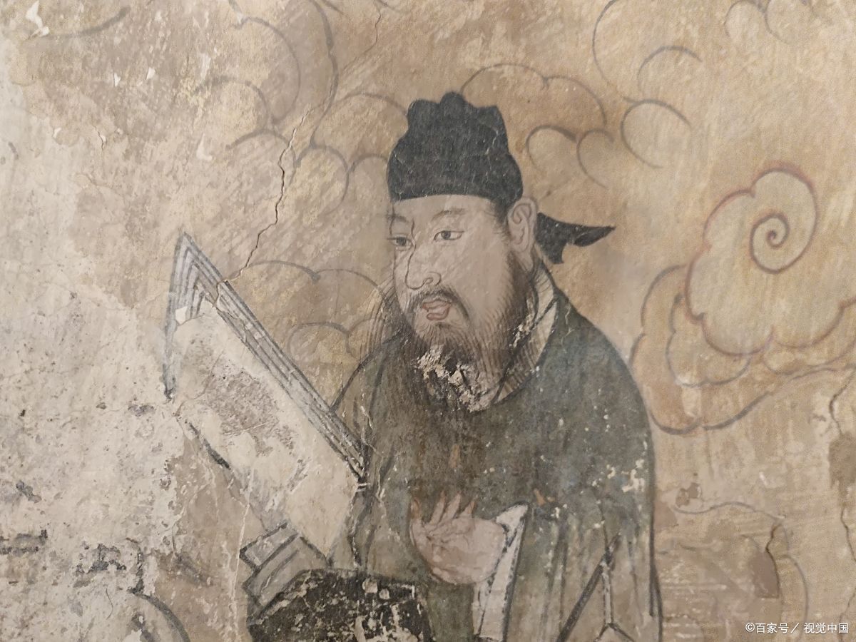 卢杞进门后,郭子仪恭敬地将其迎