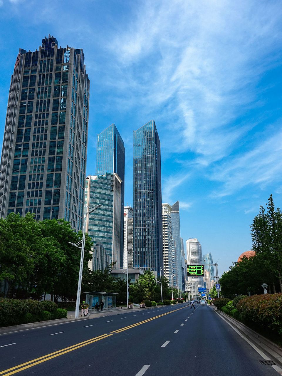 动态夏日征集令# 说起这次带俩宝贝闺女去青岛的三日游,那真是又喜又