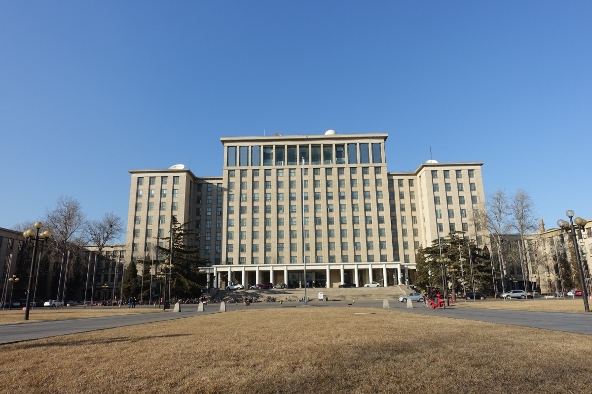 地域,大学,专业:三重奏下的最优选择