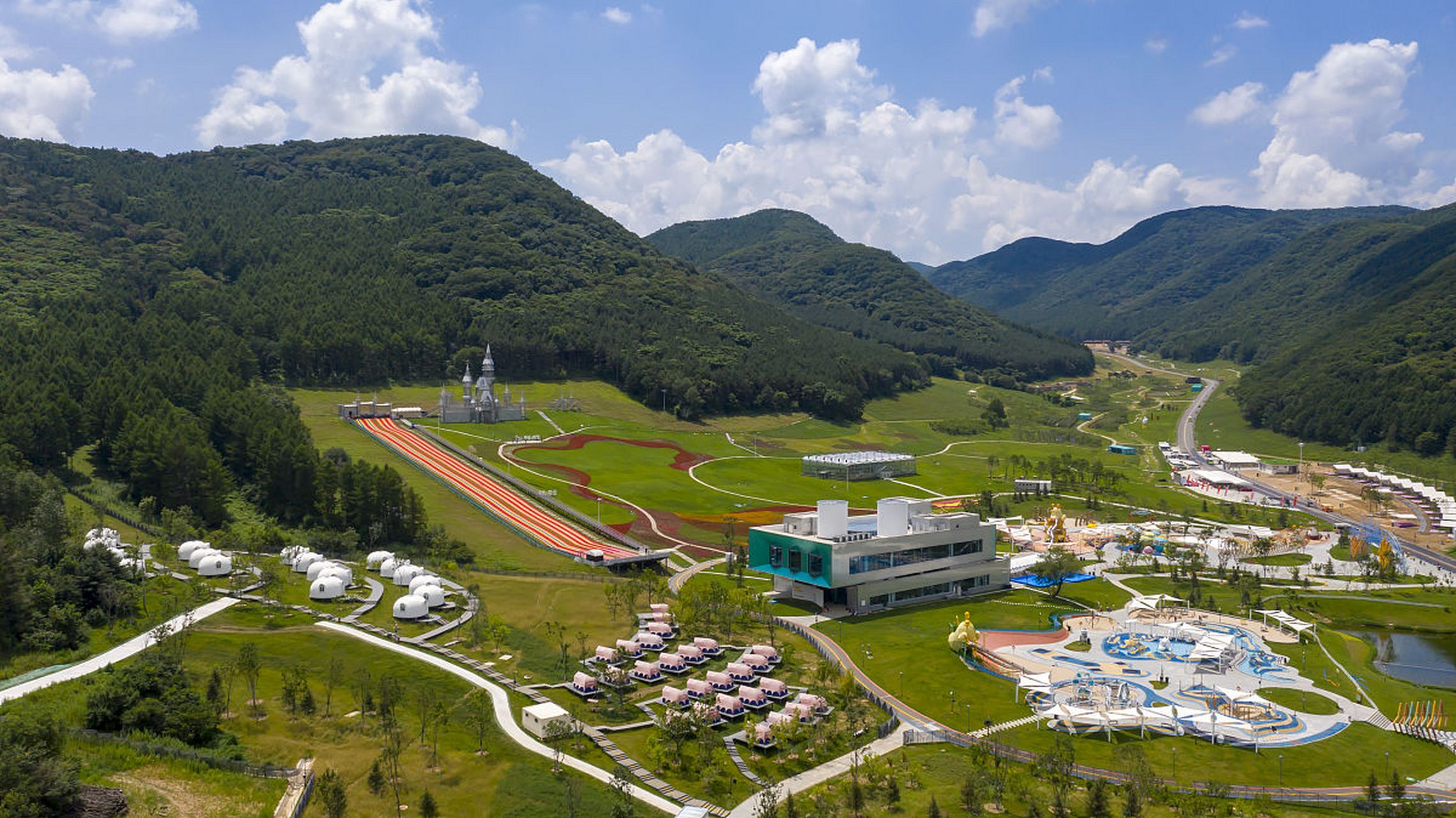 【安吉云上草原值得去吗】 【探秘浙江小众旅游胜地】安吉云上草原