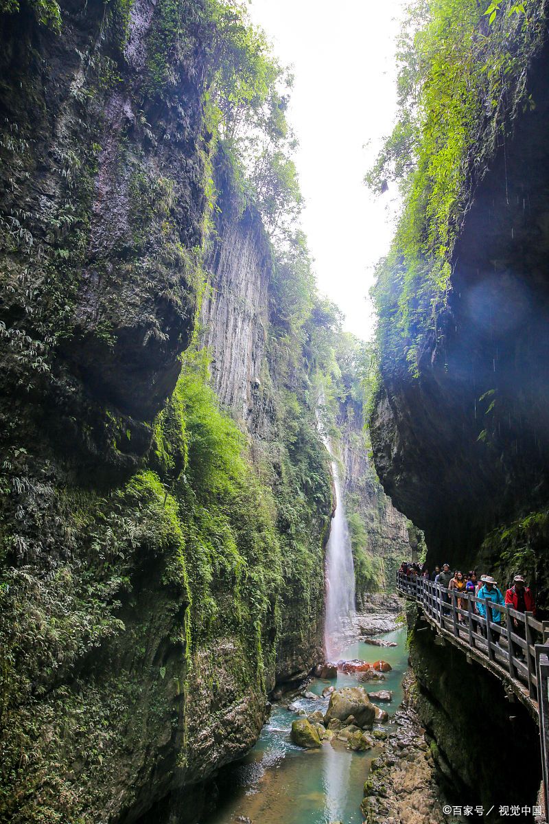 紫云格凸河风景名胜区是非常值得一看的.