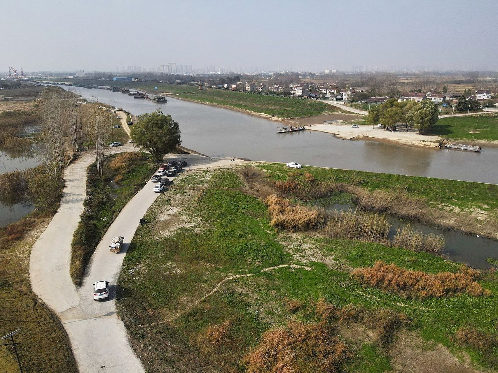 卫河,这条古老而富有传奇色彩的河流,是中国海河水系南运河的支流