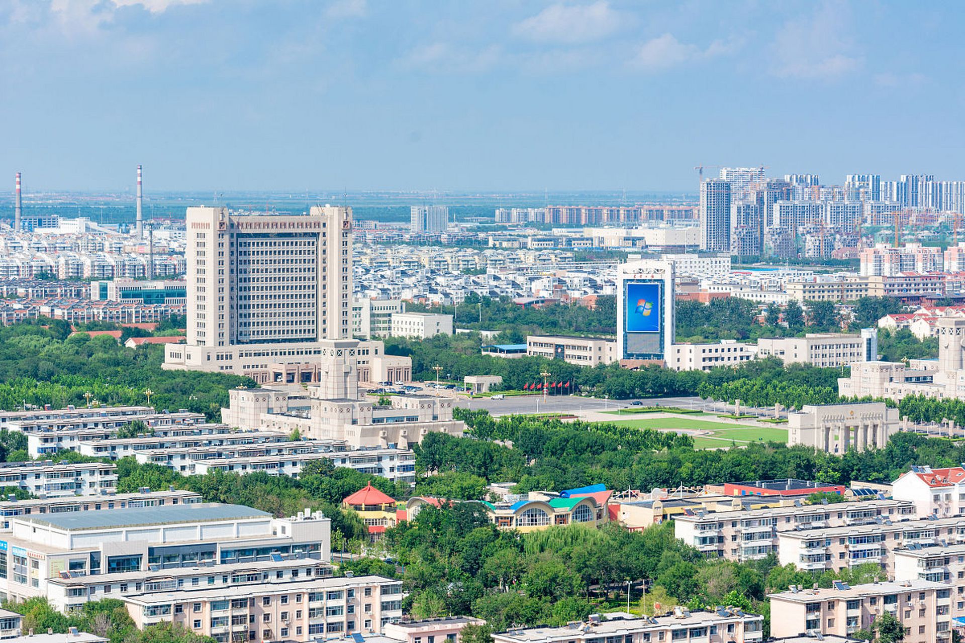 唐山市芦台经济技术开发区是集经济技术,现代物流,生态旅游等多功能于