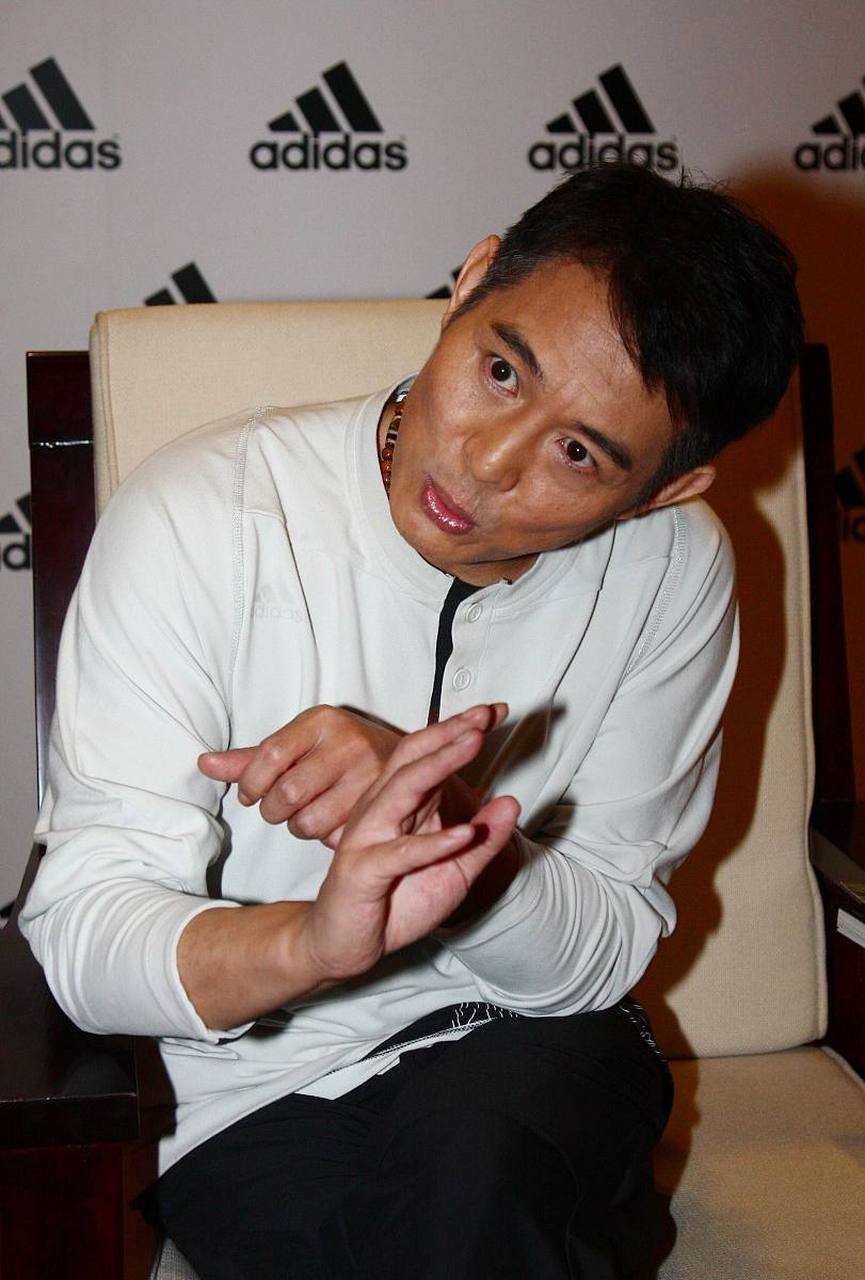 李连杰曾说如果吃苦就能成功,那全班都可以.