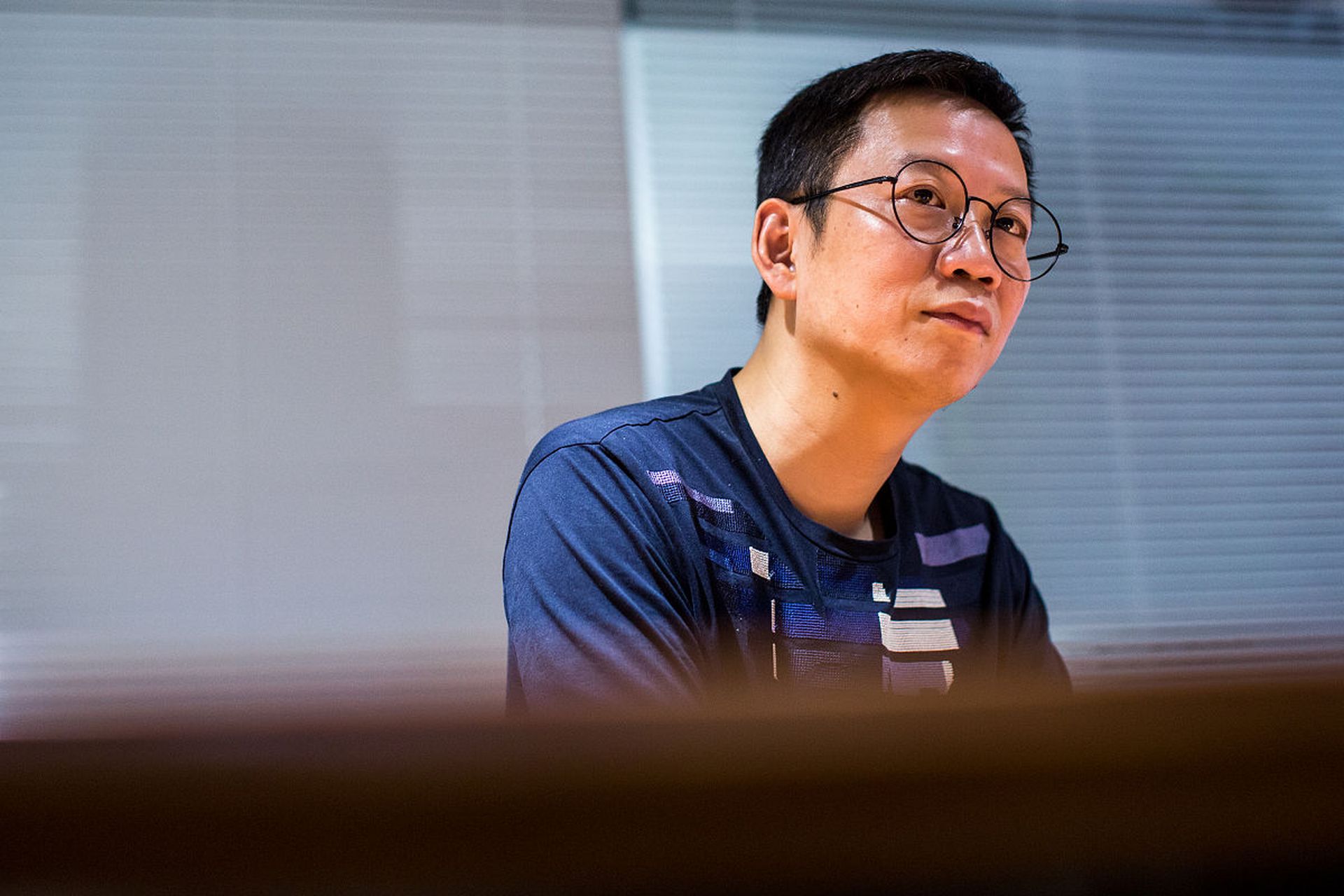 在闺蜜家看到一段视频,俺决定和老公离婚  01 我的公公阮文满已经50岁