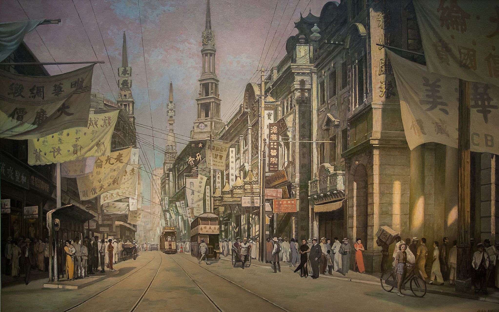 旧上海与新上海相比的坏处就是两个,一是战乱,长江口这个地理位置很