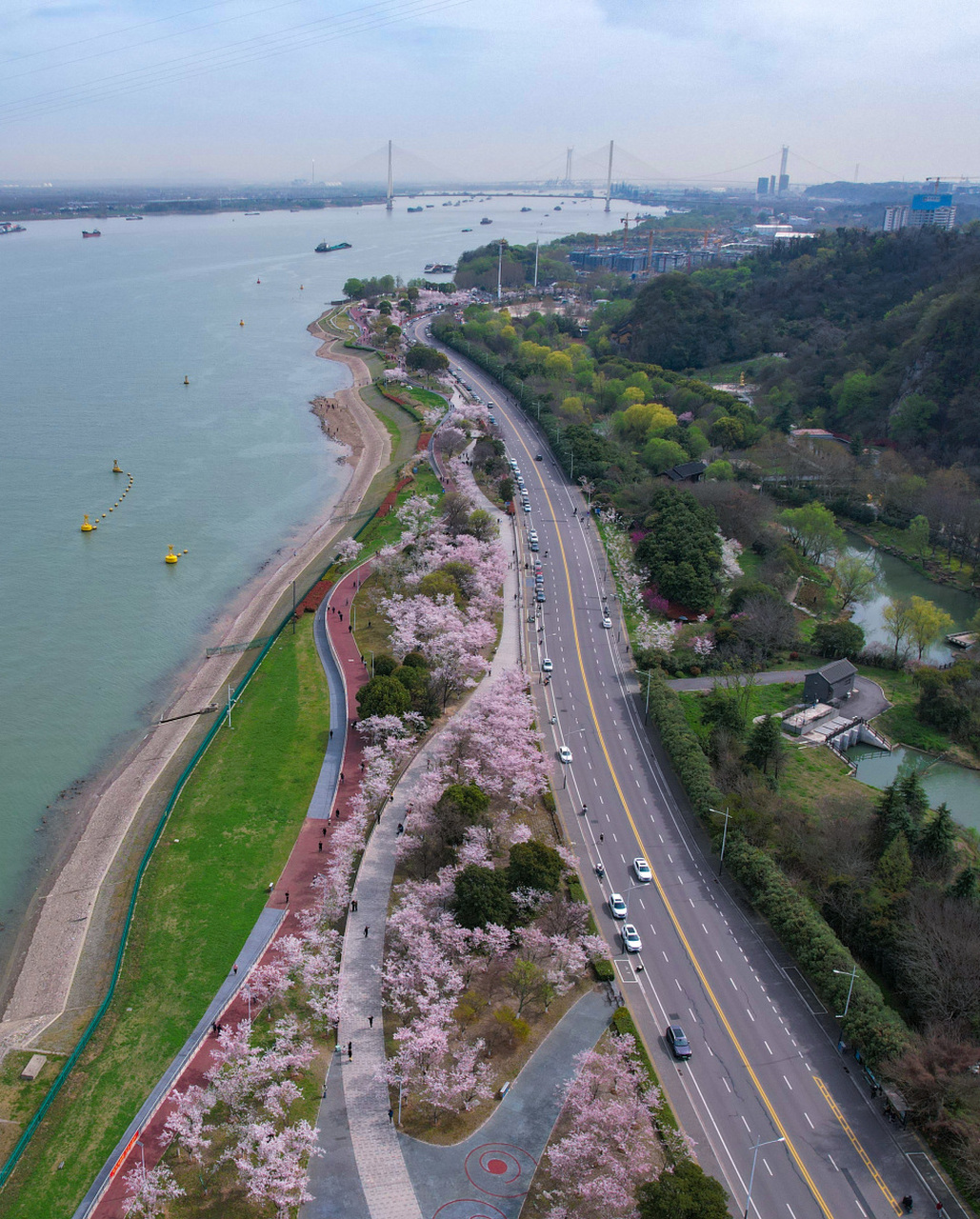 哇塞,这次我去了南京的幕燕滨江风貌区,真的是美哭我了!