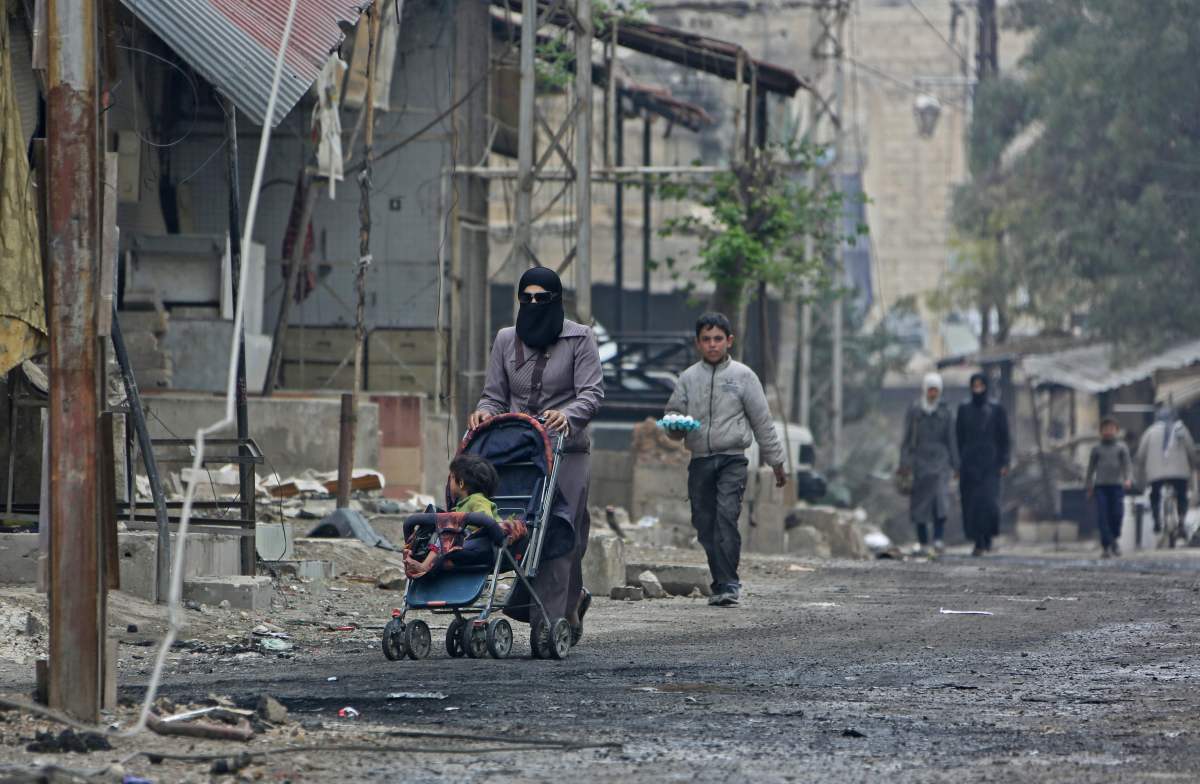 从黑市上带走一个叙利亚女子只需50美元,比二手冰箱还便宜