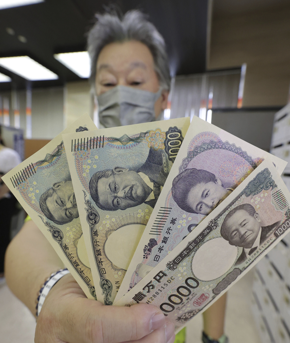 女子陷入精心设计的陷阱被骗走巨额资金123456元