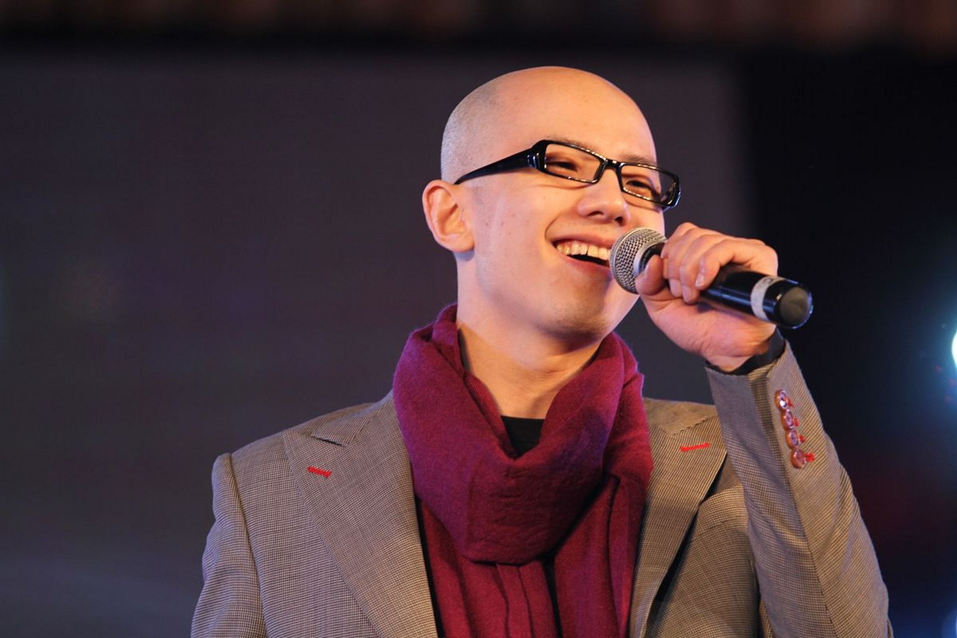 23日晚,百事校园最强音热爱盛典在上海都市频道播出,著名主持人林海