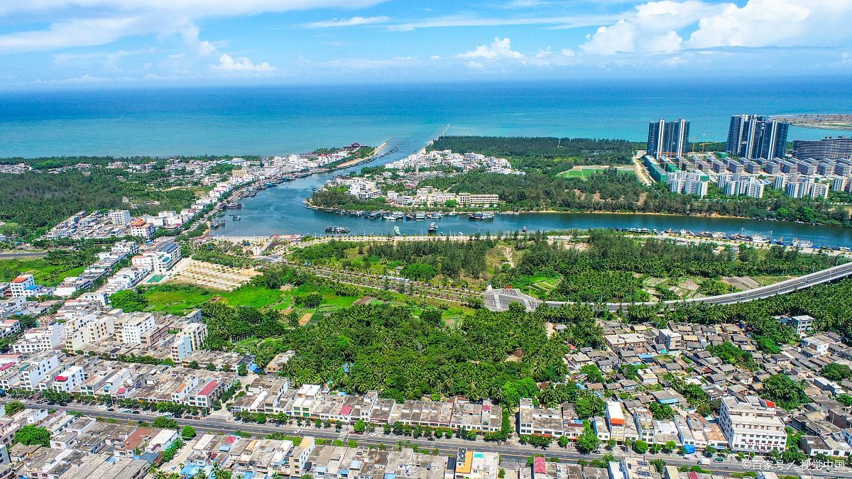 琼海龙湾港探秘:麒麟菜盛宴与热带海滨的浪漫邂逅!