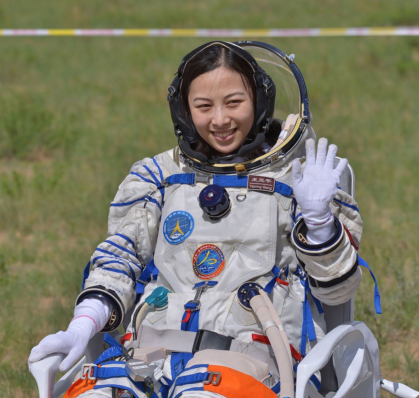 航天女神王亚平,征服天际展宏图!
