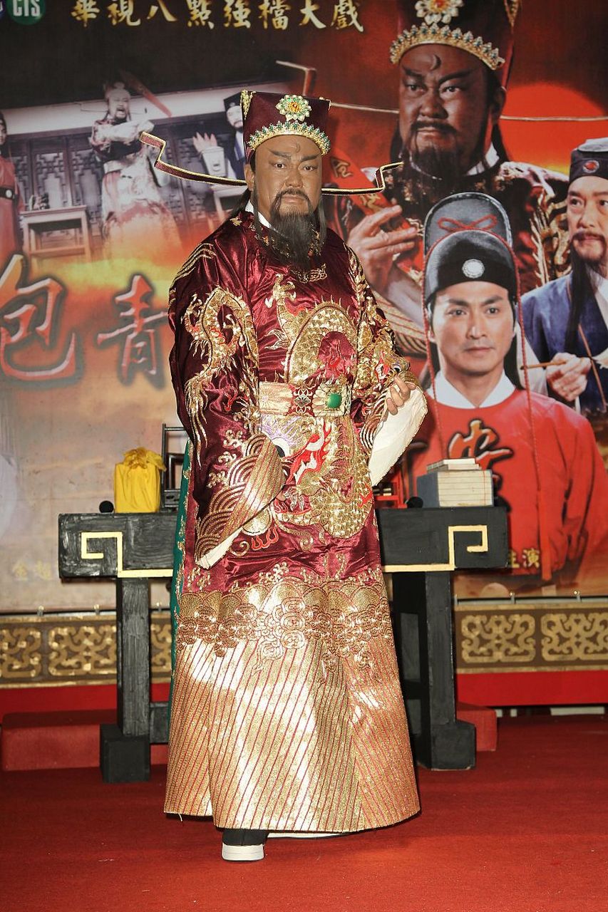 只是当下矛盾格外突出,在中国式现代化道路上,这块挡