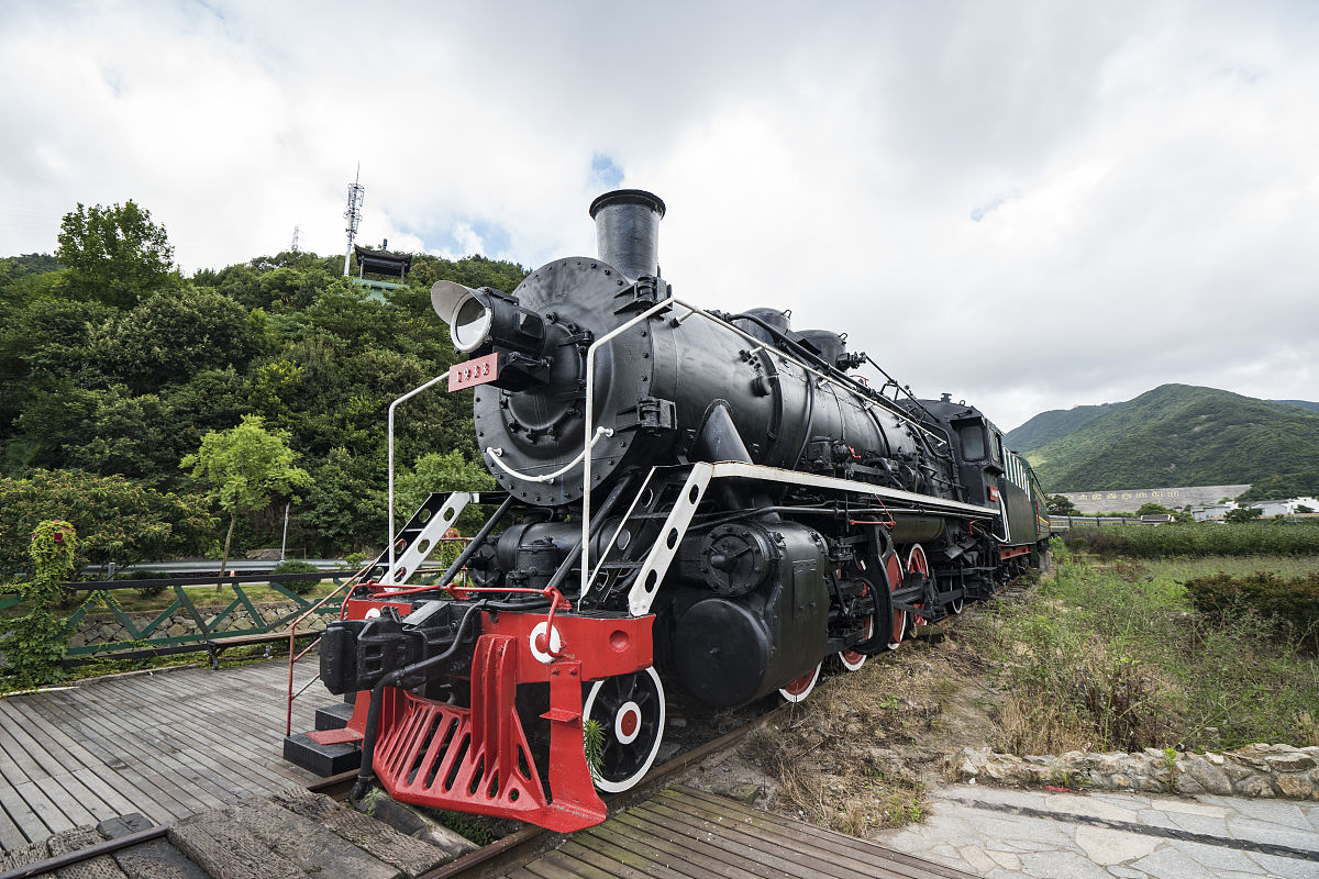 南洞艺谷:旅游与文化相结合的典范