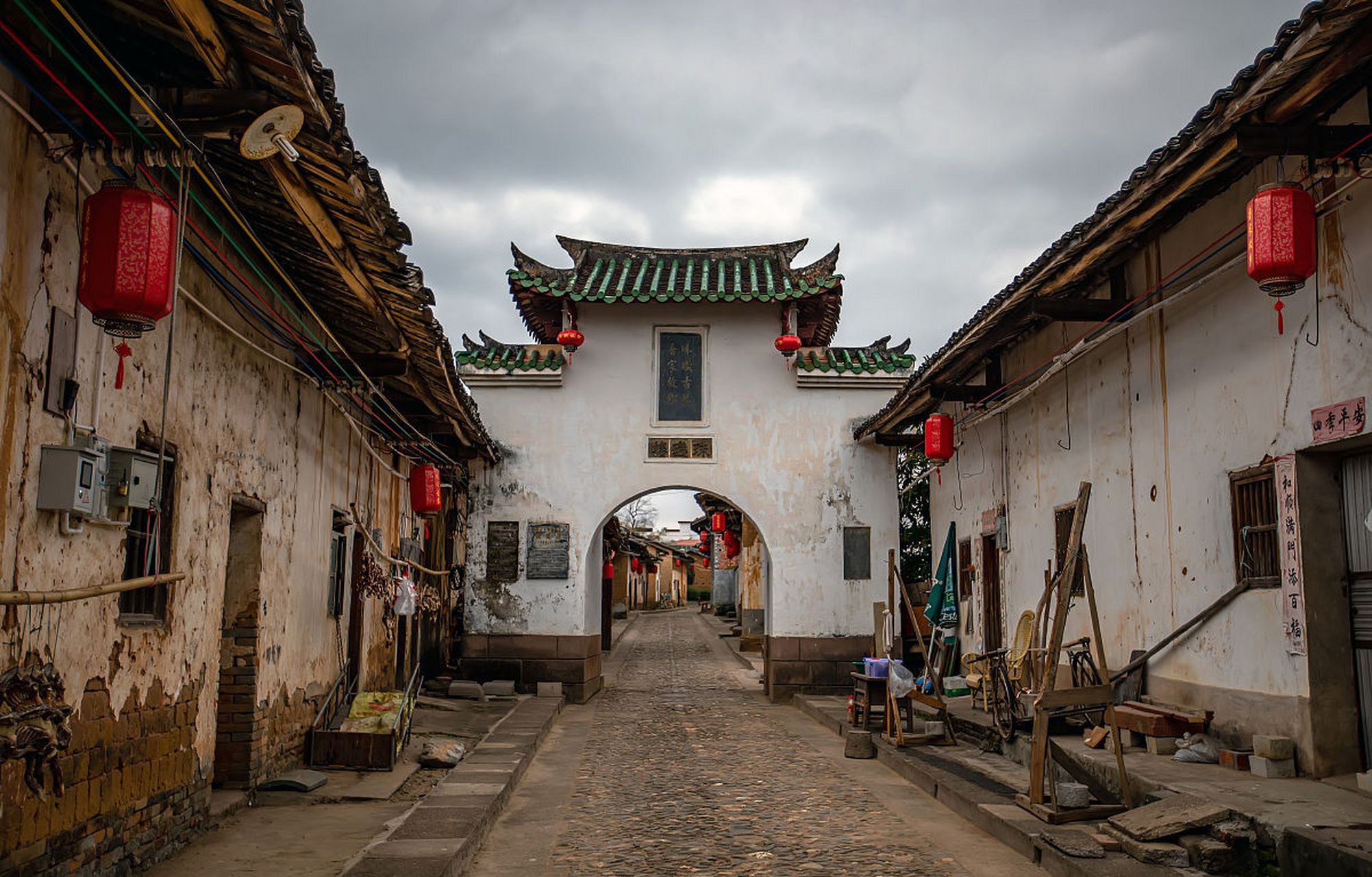 福建的埭美古村落位于漳州市龙海区东园镇,是中国历史文化名村之一