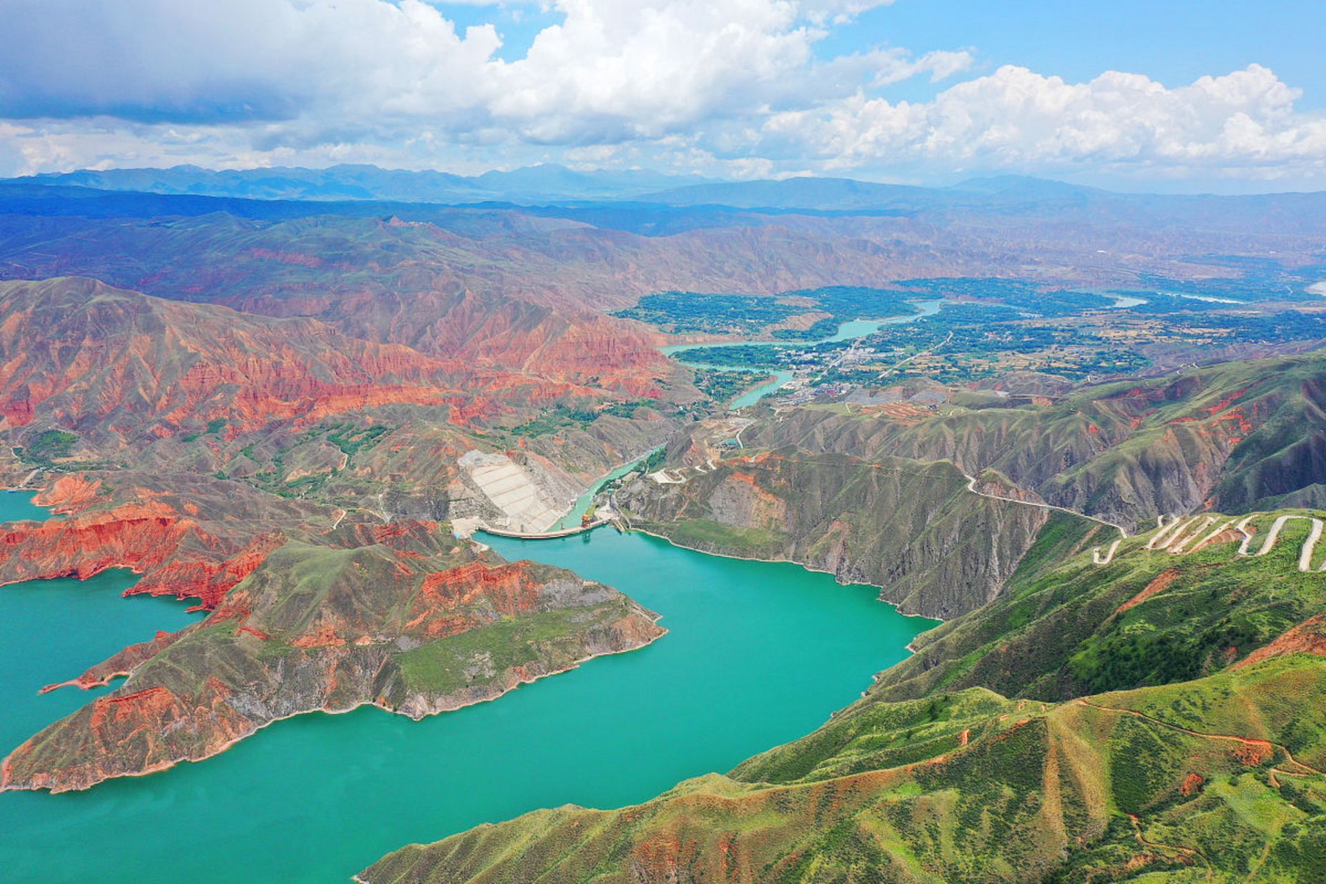 坎布拉国家森林公园:位于黄南藏族自治州尖扎县的坎布拉国家森林公园