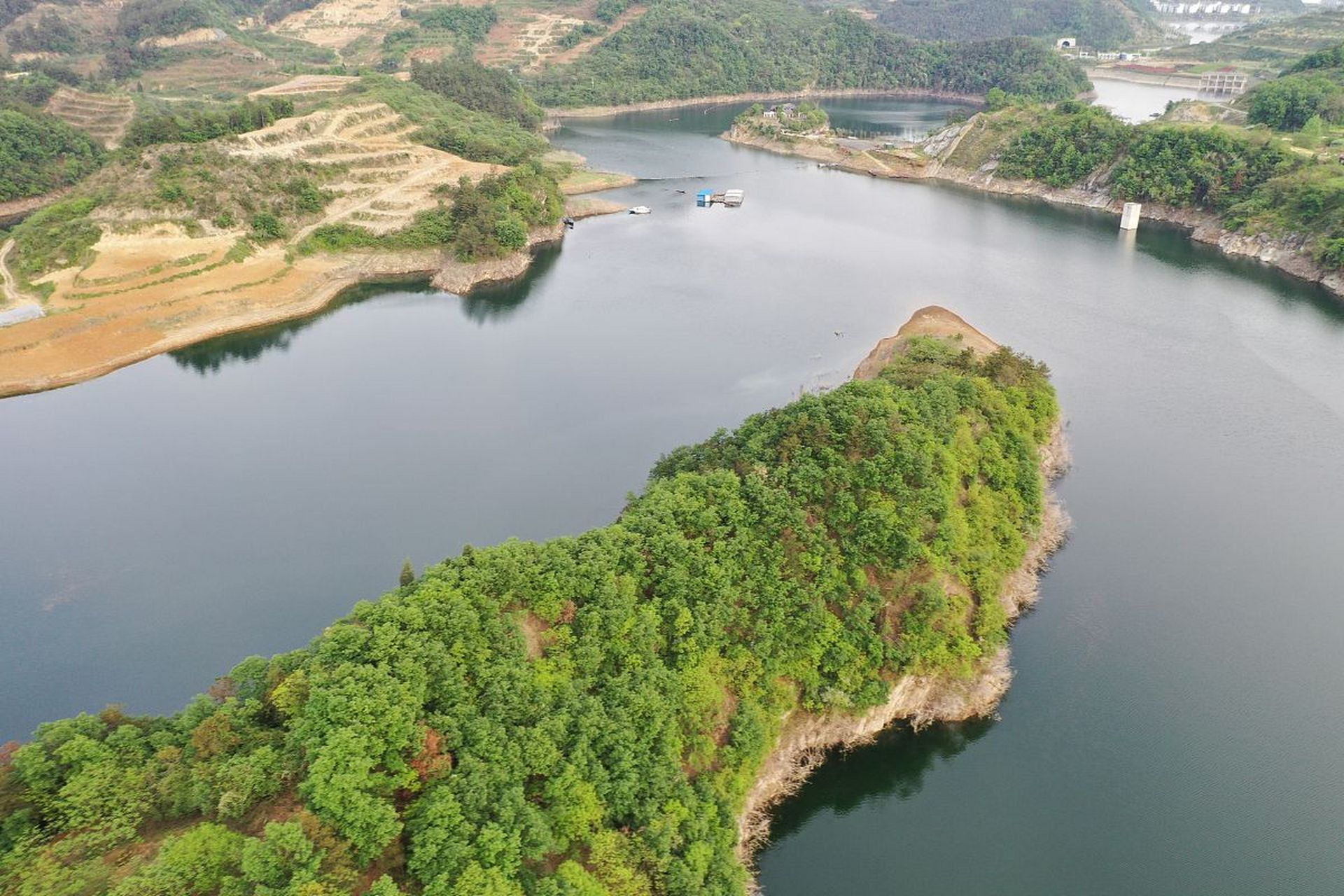 本溪关山湖景区图片图片