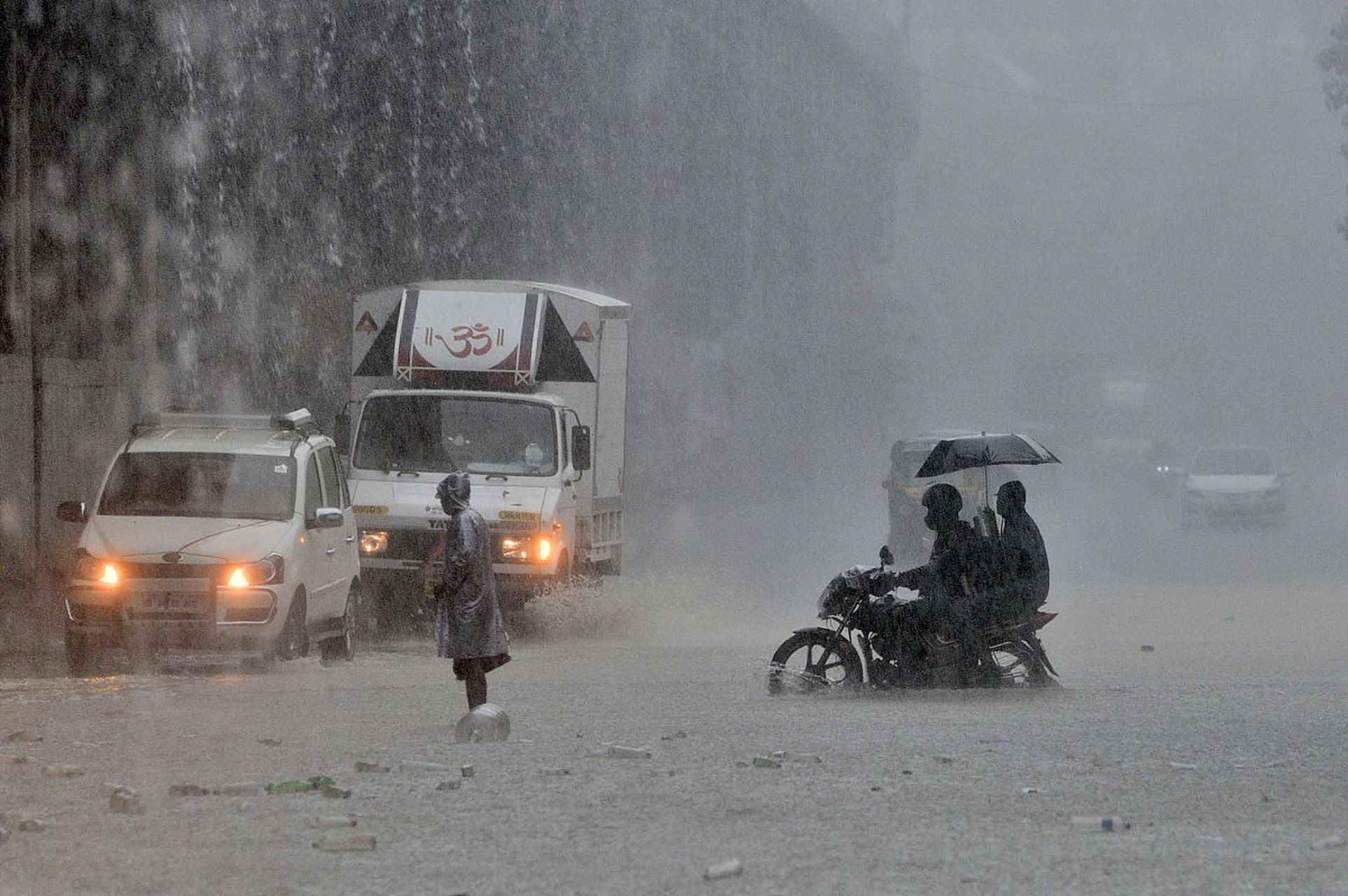 在恶劣天气下拍摄好照片的关键是适应环境并发挥你的创造力.
