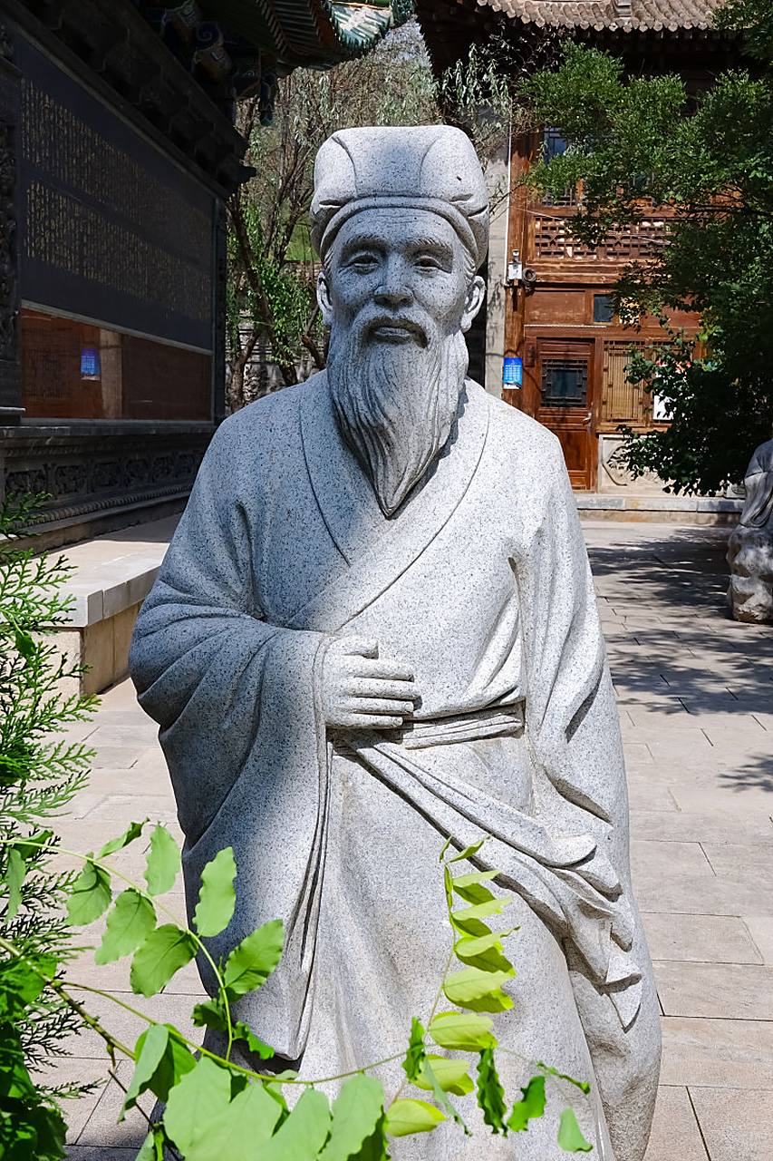 蕲春县李时珍纪念馆