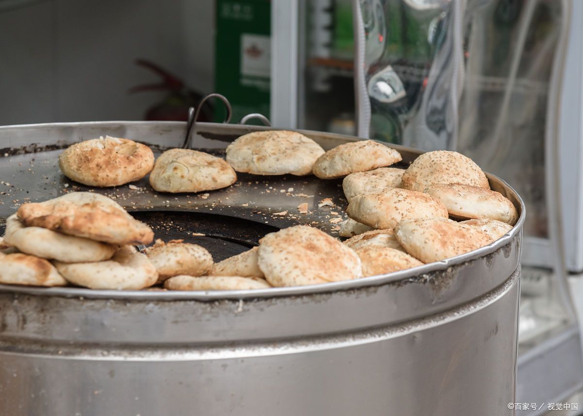 老式烧煤烧饼烤箱图片