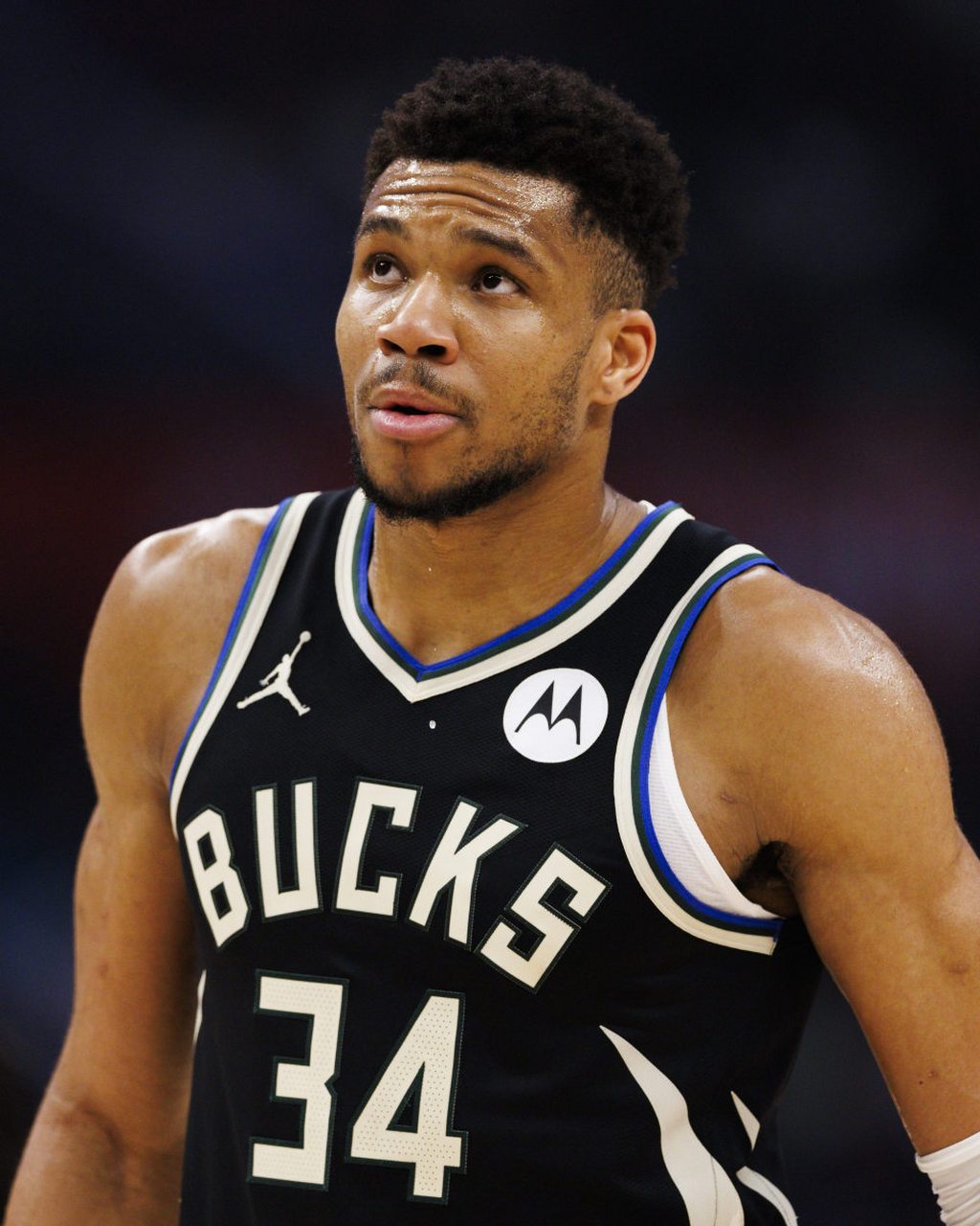 凯尔-安德森以慢节奏打乱对手,成为防守噩梦.