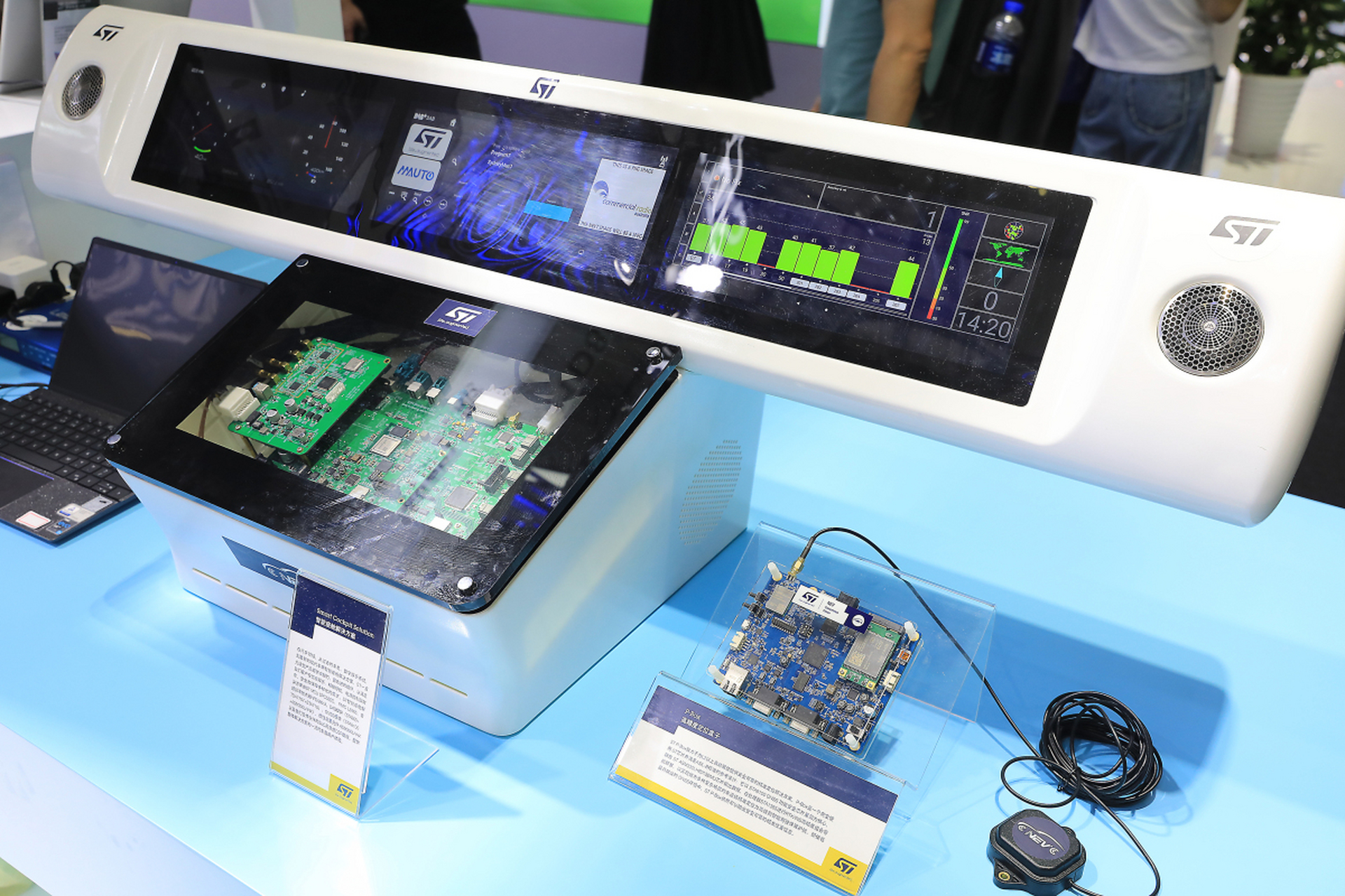 全新旗舰车机芯片开始铺货,高通8295比8155强多少倍?