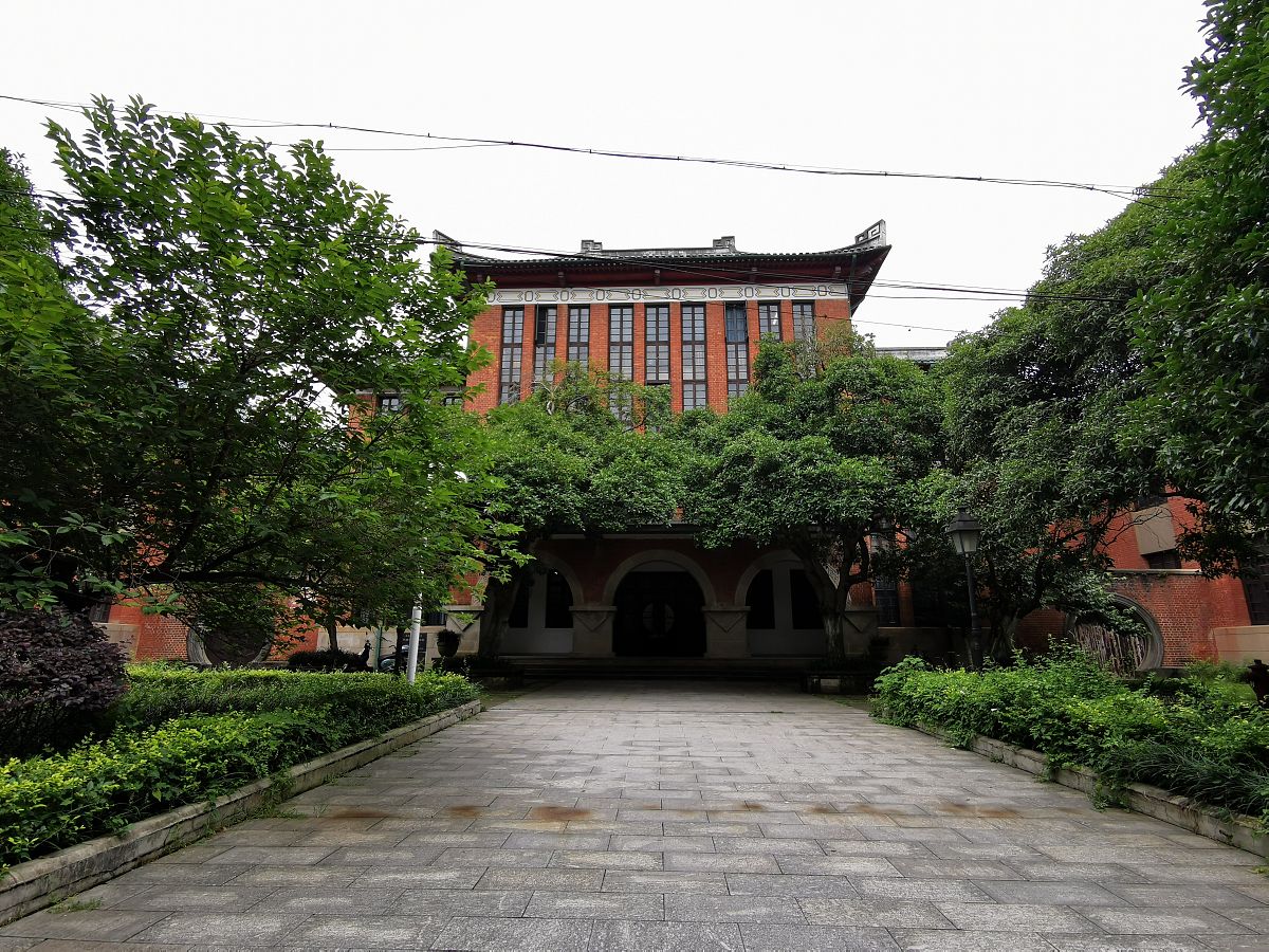 南昌的南昌大学旧校区藏着什么神秘故事?