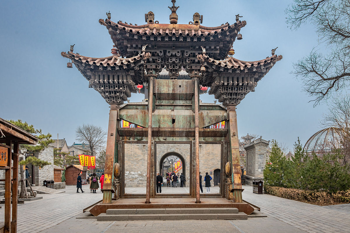 前天没事坐公交车去青龙古镇转转,在胜利桥东坐的去阳曲县太原方特的y