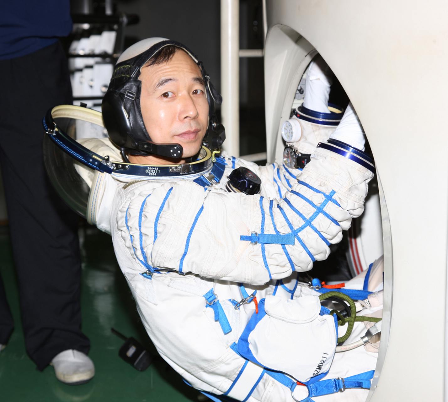 杨利伟降落地球后,为什么再也没重返太空?  杨利伟降落地球后并没有再