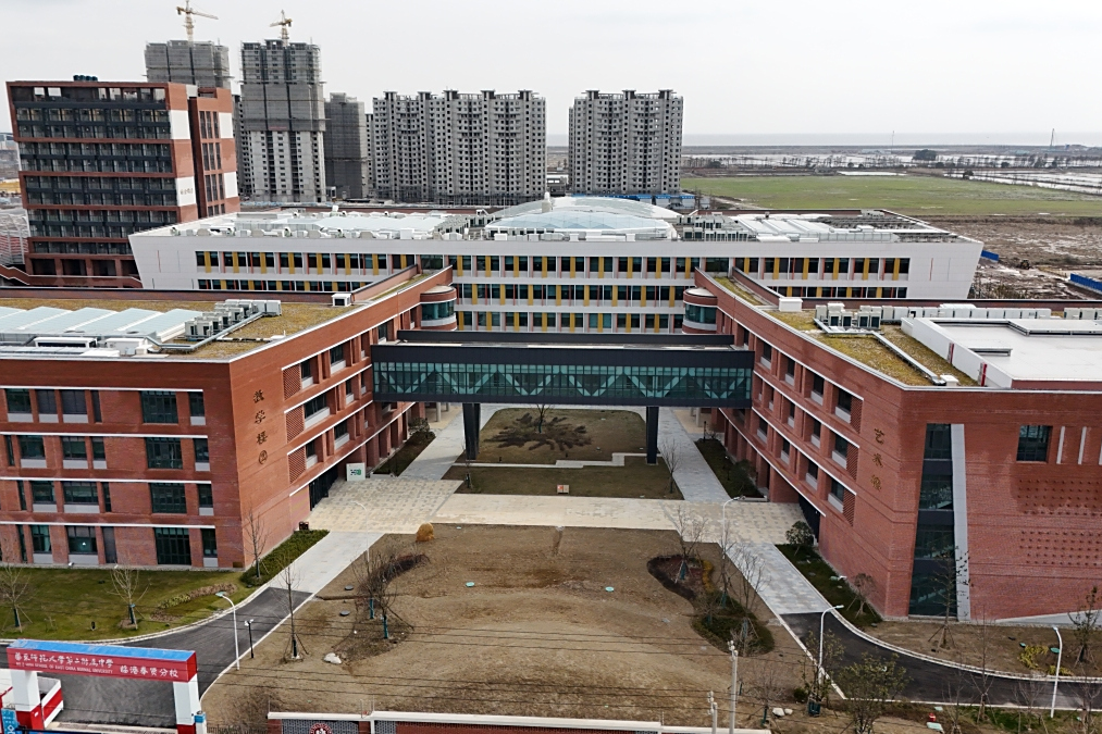 学校需采取多种措施保障学生心理健康,助力学生茁壮成长