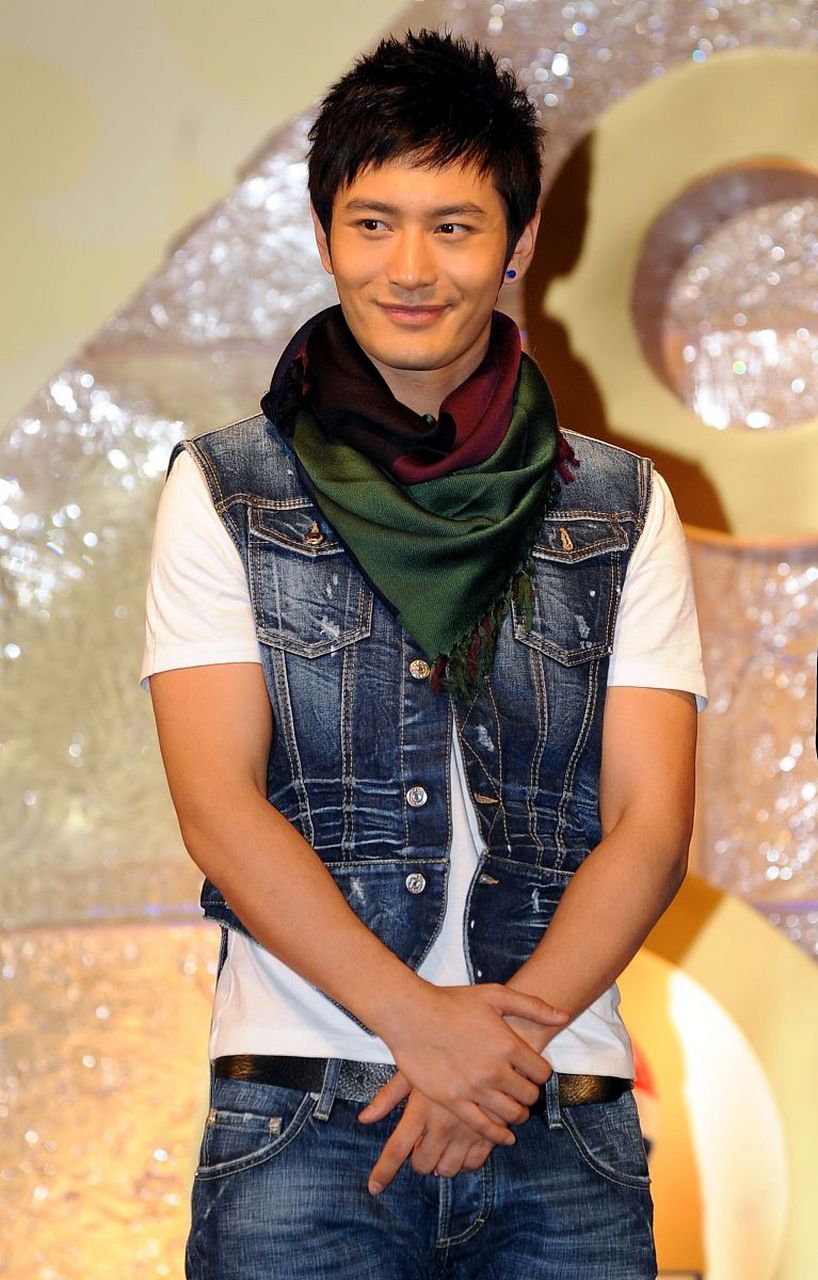 杨颖翻车之后,黄晓明之前的采访也被扒出来了.