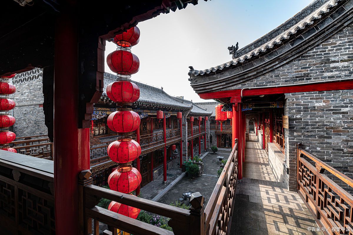 永兴坊景点介绍||永兴坊,即永兴坊陕西非遗文化特色街区,位于西安城墙