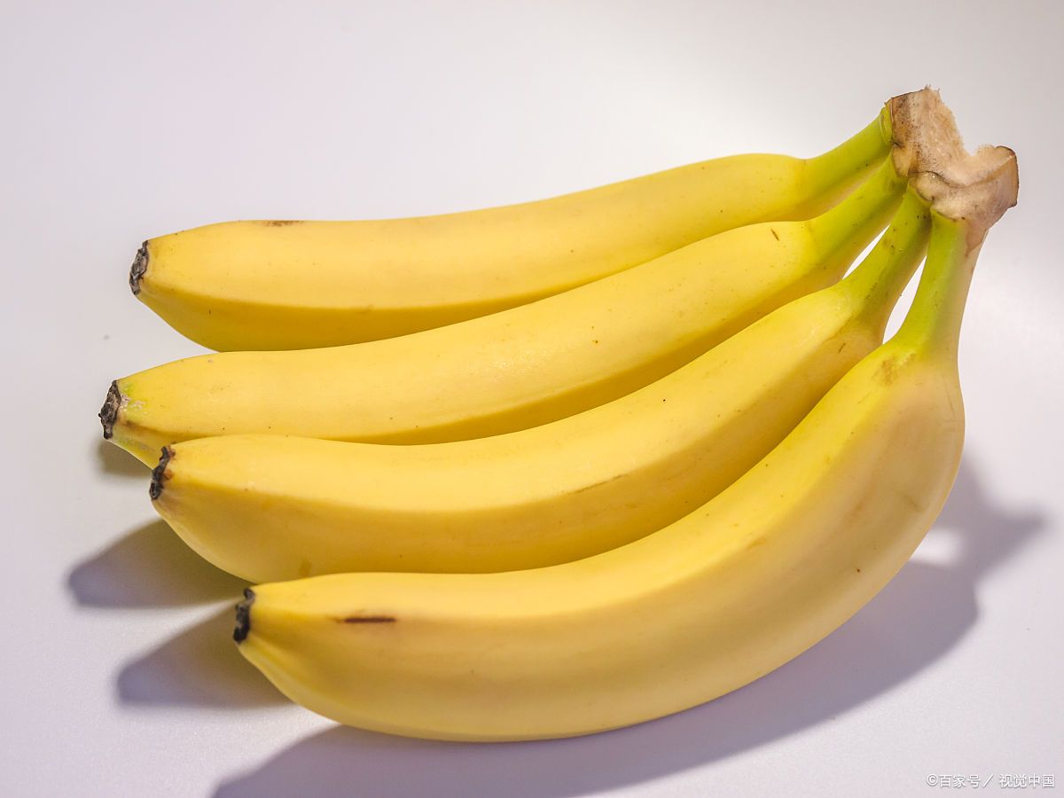 香蕉不要再挑黄的了,教你挑选保存时间久还甜的香蕉,快看过来了