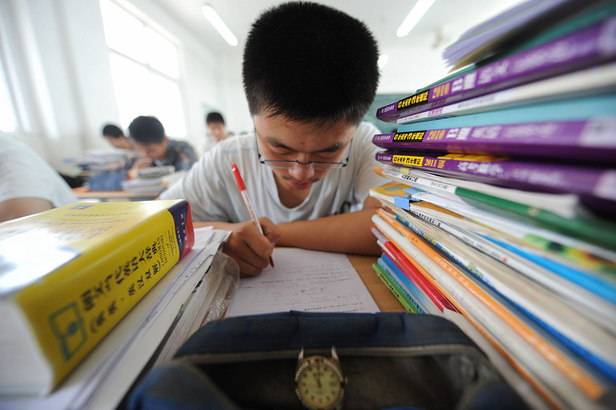 在这关键的时刻,主动学习法成为了提升复习效率,培养自主学习能力的