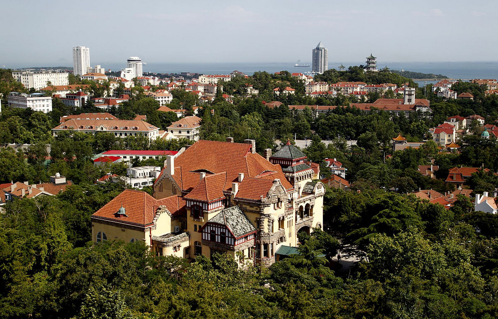 青岛八大关景区介绍|青岛八大关景区位于山东省青岛市市南区汇泉东部