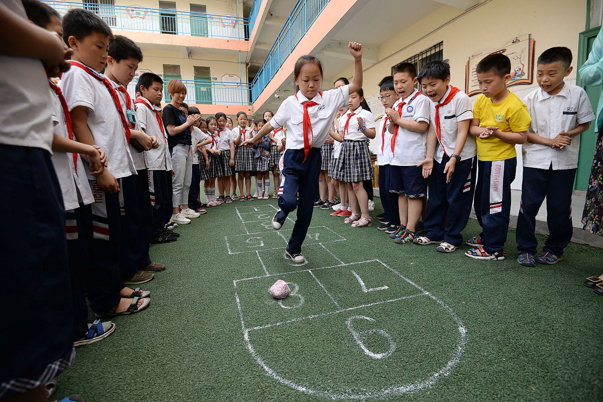 旧州小学精彩大课间图片