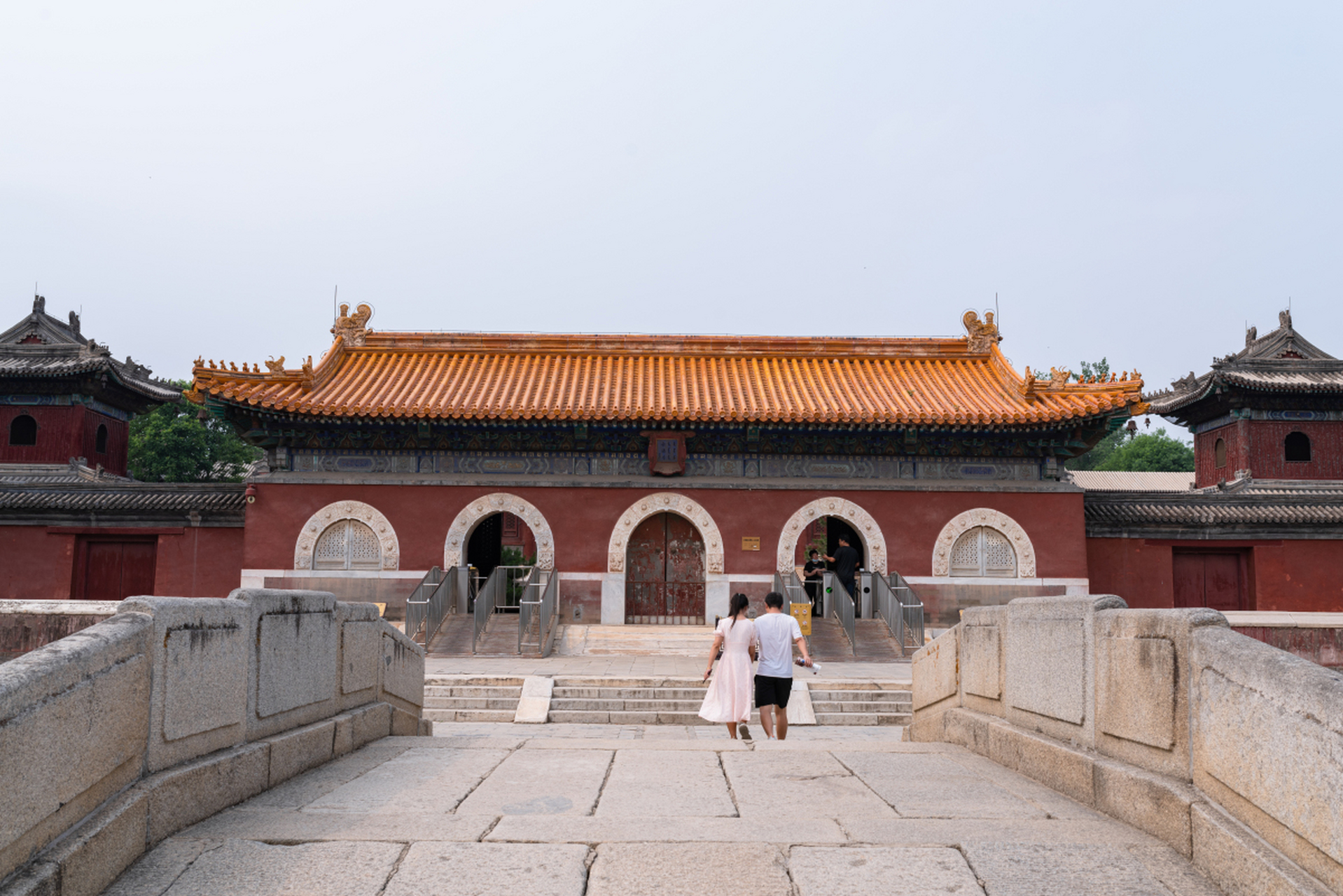 想要一窥清朝皇室的秘密,感受古代皇家陵寝的威严与神秘吗?