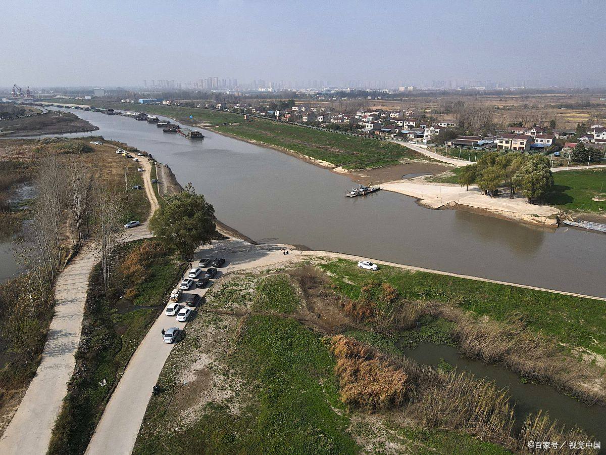 贾鲁河是中国河南省郑州市的一条河流,全长约210公里,流经郑州市市区