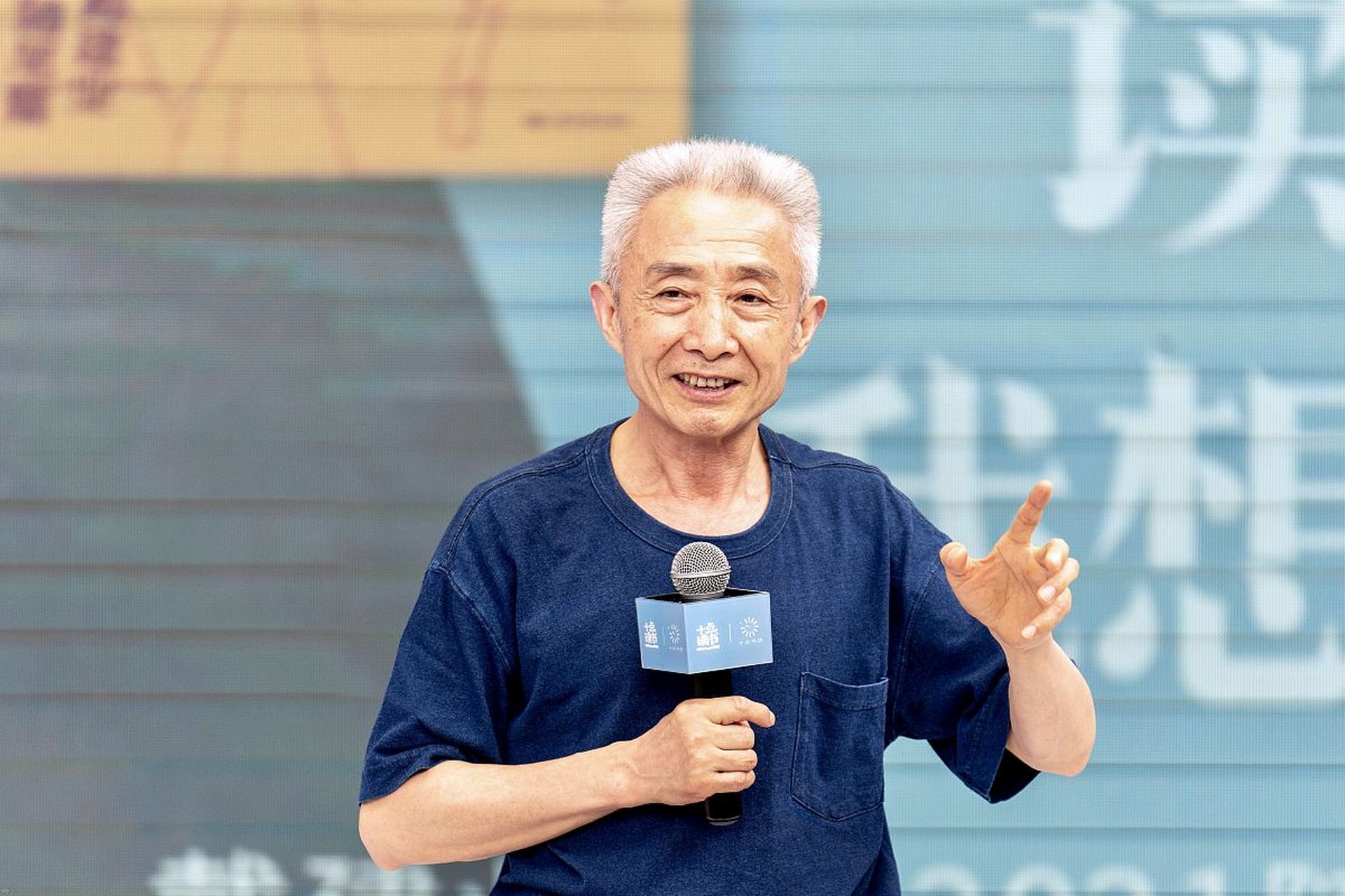 这样的人比较容易快乐,比较容易满足,也比较容易活得幸福.