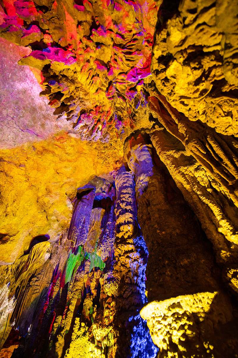 广西银子岩:自然与文化的瑰宝