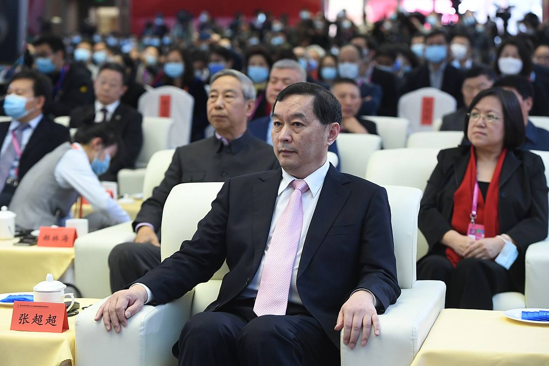 张超超书记亲自前往东南亚开展市场拓展工作,参与了先控捷联,石药集团